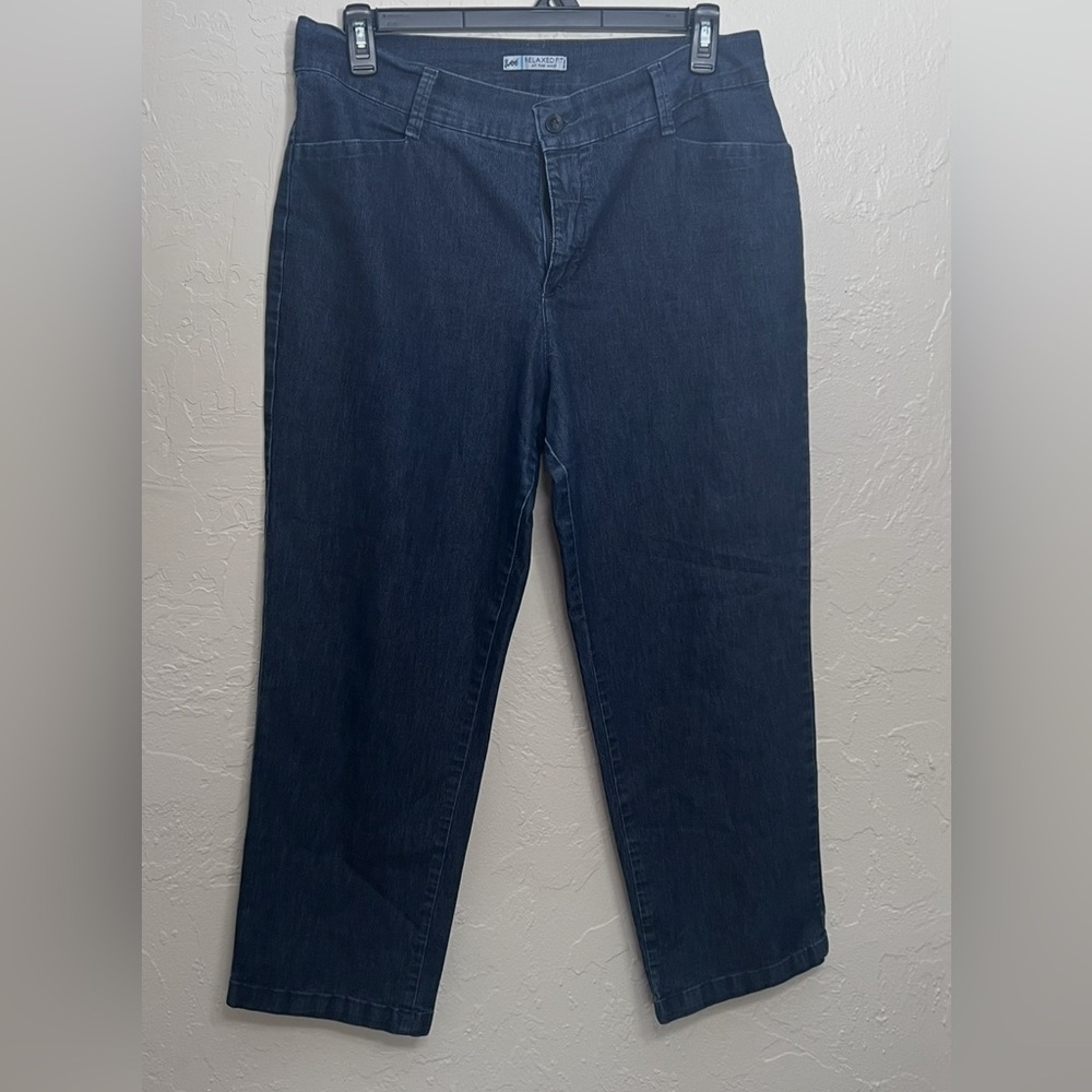 LEE RELAXED FIT AT THE WAIST BLUE JEANS SIZE 16 PETITE